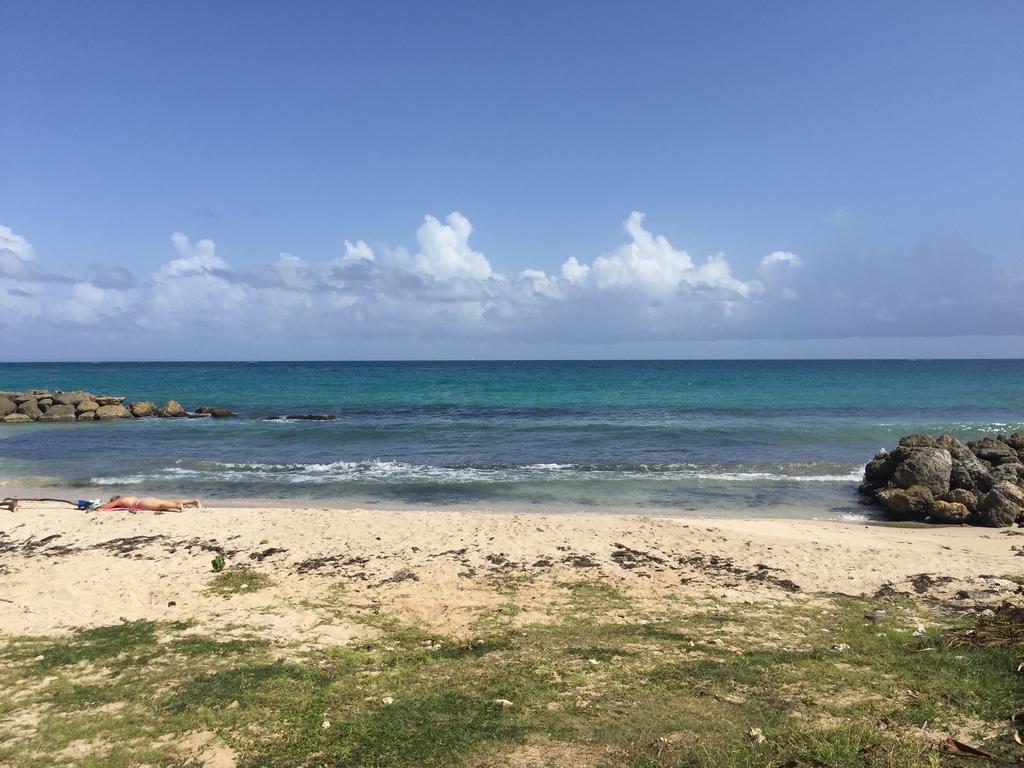 Appartement location guadeloupe à Le Gosier  Extérieur photo