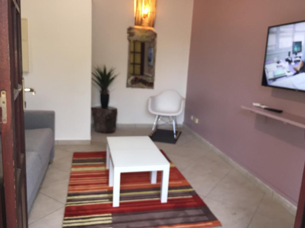 Appartement location guadeloupe à Le Gosier  Extérieur photo